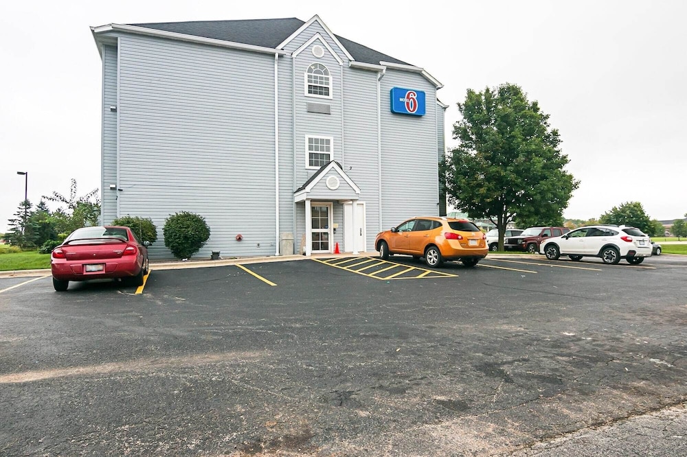 Motel6 Sycamore, IL 36/41