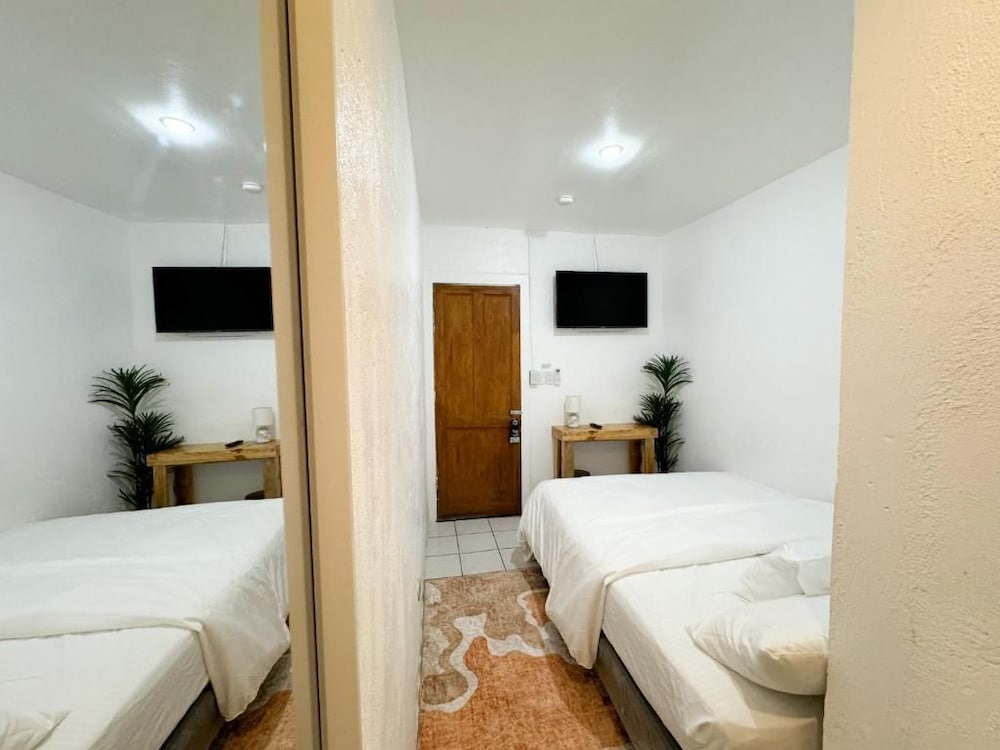 Westcoast Guest House 14/50