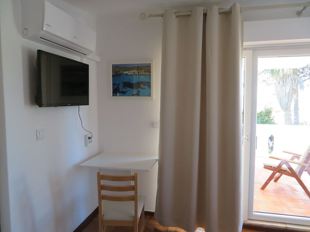 Hotel Alcaide 52/75