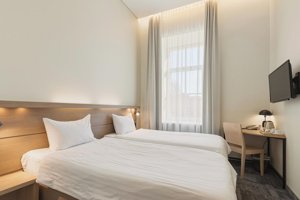 City Hotels Algirdas 12/47
