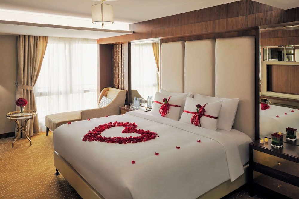 فندق راديسون بلو جدة السلام(Radisson Blu Hotel Jeddah Al Salam) 18/68
