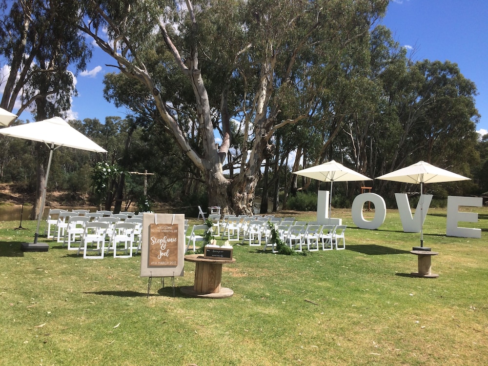 TINDARRA RESORT 64/73