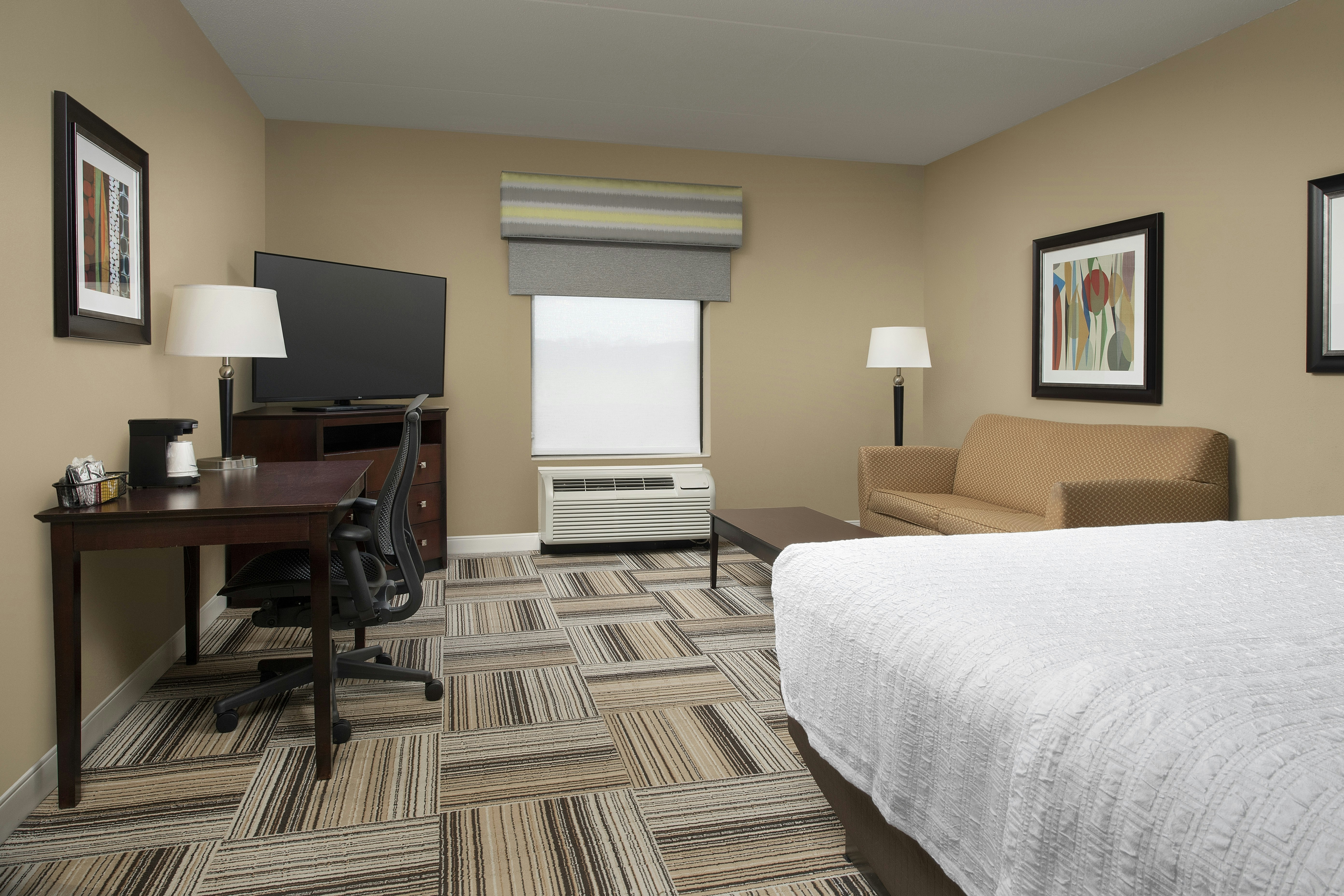 Study, King Bed