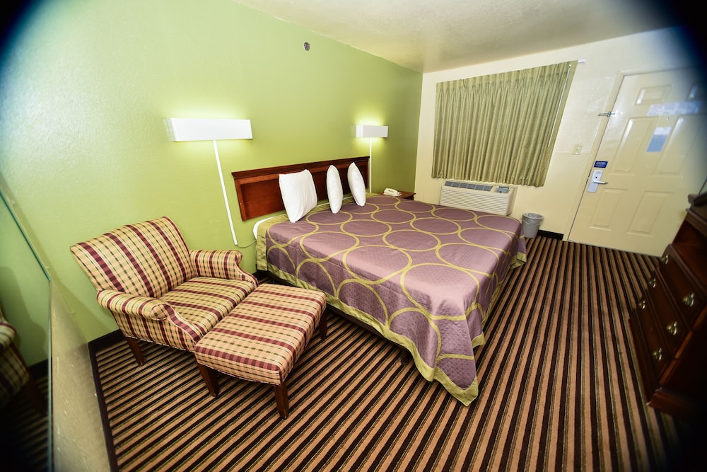 Masters Inn Tucker 30/51