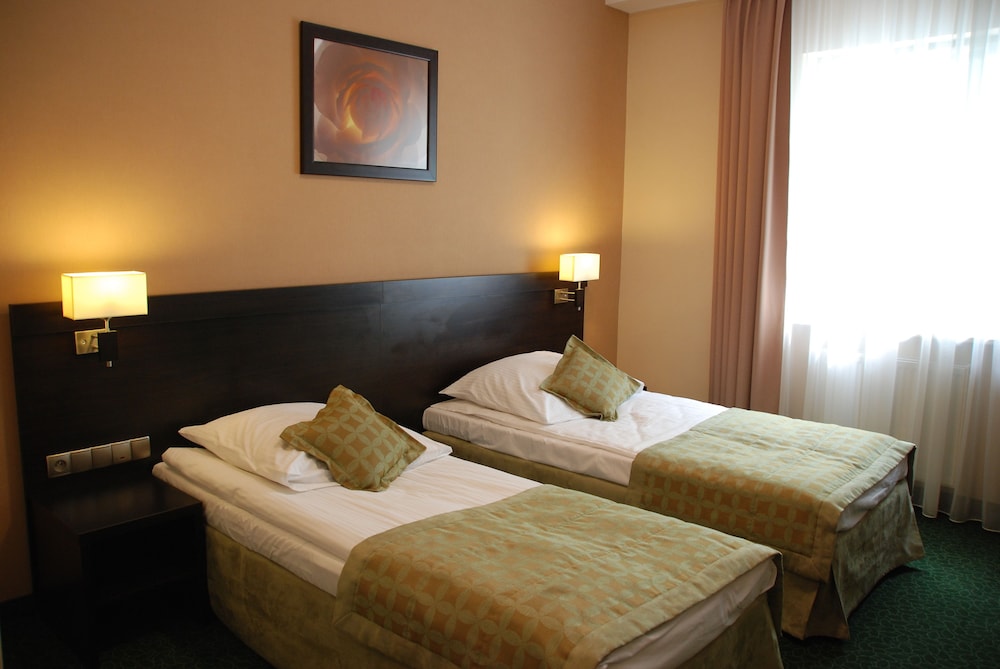 Hotel Topaz Poznan Centrum 25/65