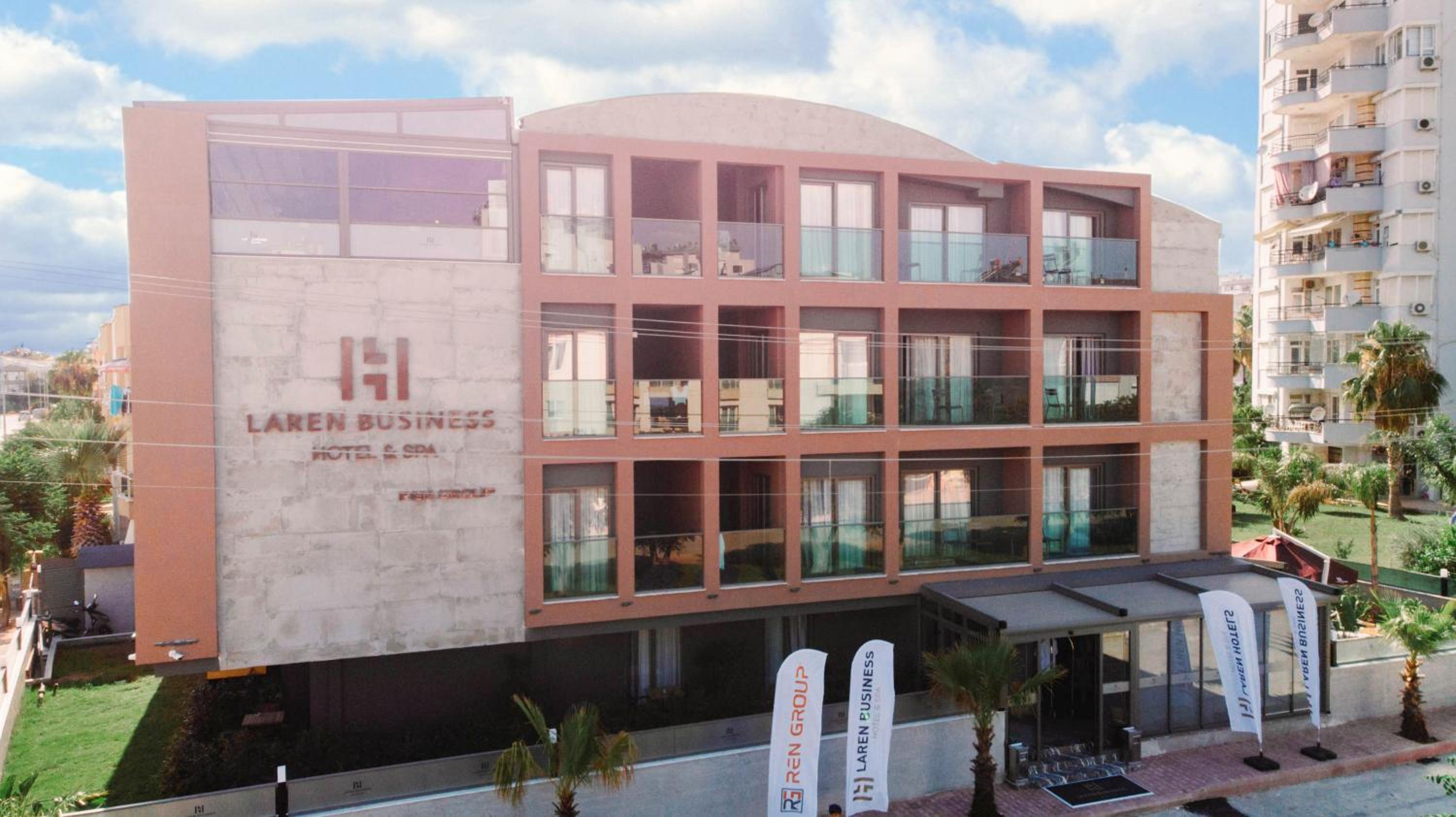 Laren Business Hotel And Spa 2/81