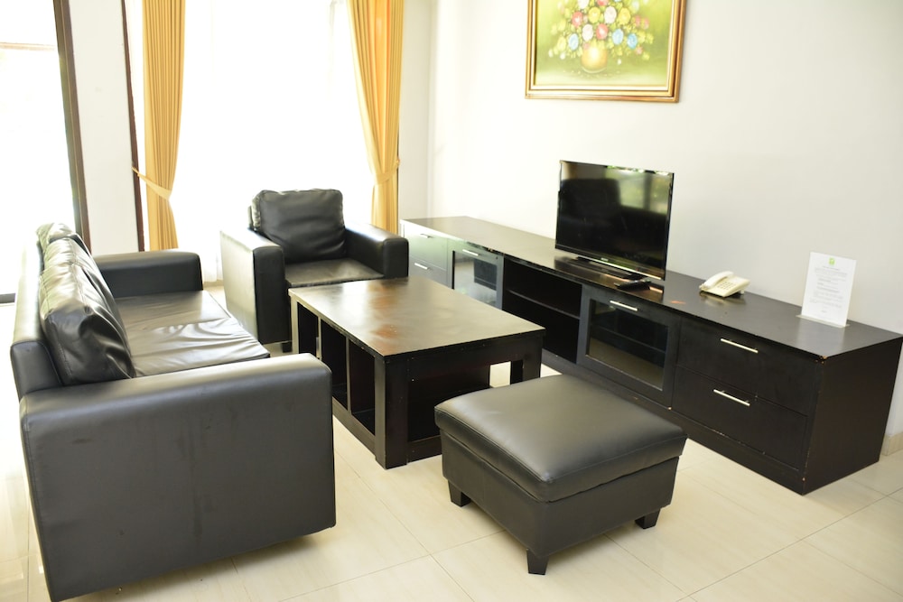 Town House Bukit Damai Indah Hotel and Residence 32/49