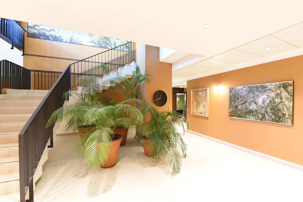 lobby