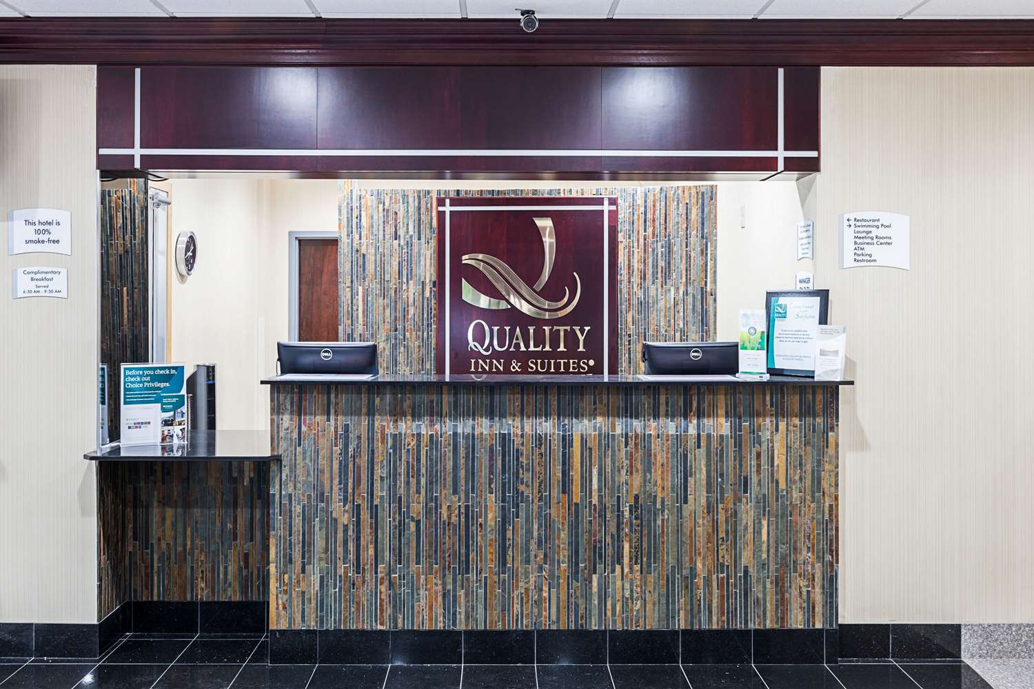 Quality Inn & Suites Cincinnati Downtown Area 9/32