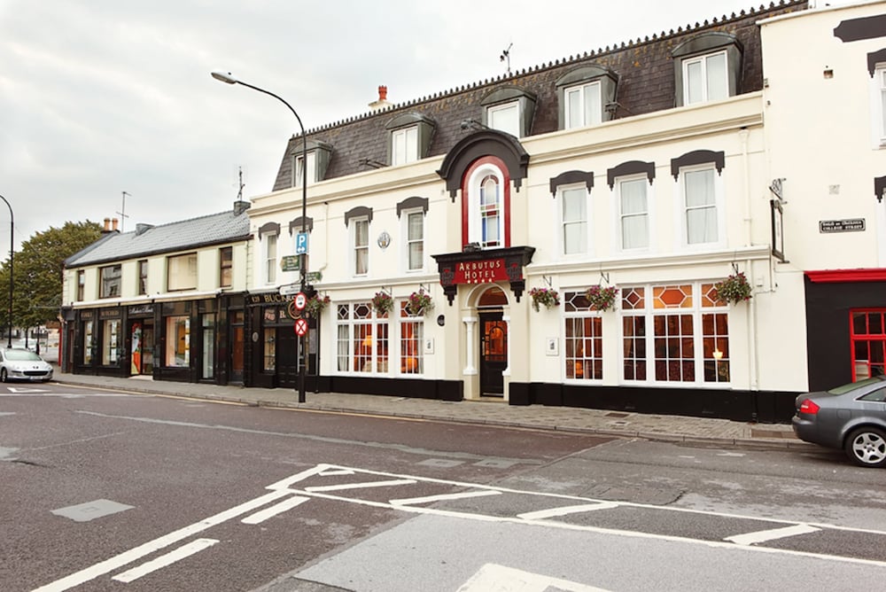 Arbutus Hotel Killarney 62/68