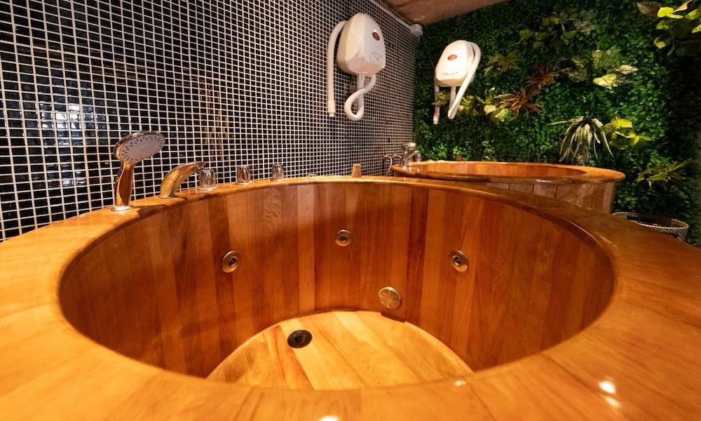 Hanoi Lion Boutique Hotel 36/58