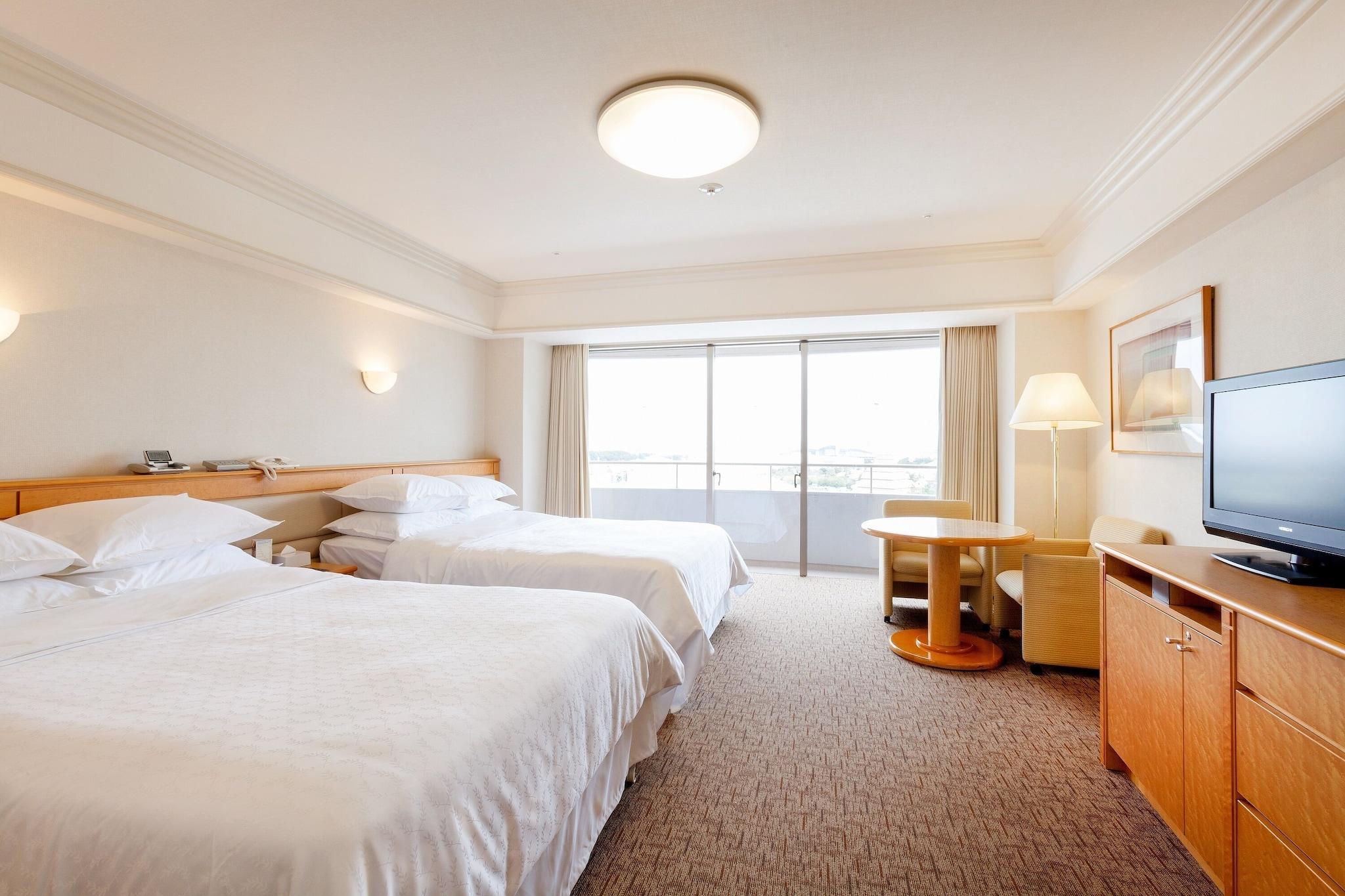 Room, Triple, with View