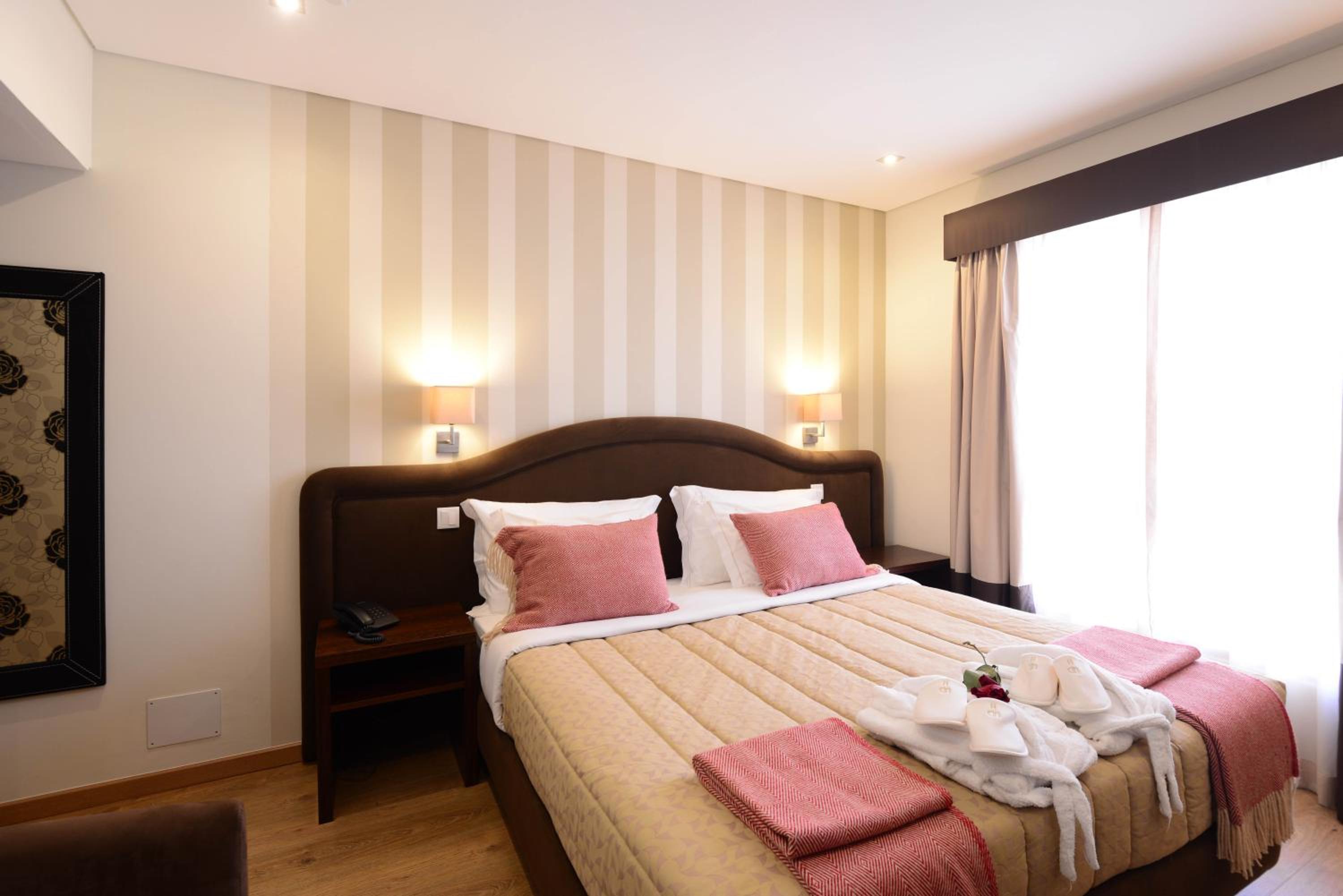 جناح ديلوكس، Hotel Dom Nuno 3/9