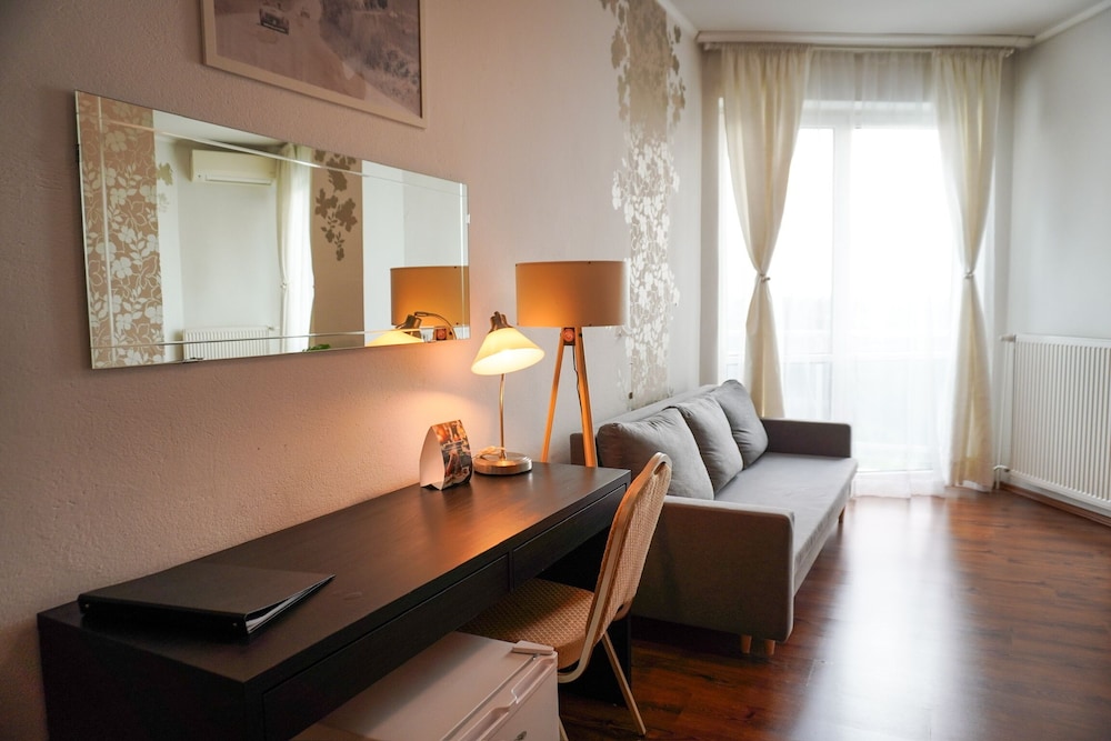 Hotel Modena 28/50
