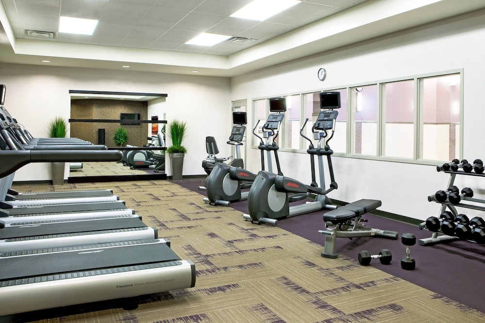 RESIDENCE INN SYRACUSE DOWNTOWN AT ARMORY SQUARE 24/50