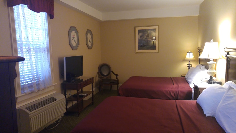 Inn At Jim Thorpe 10/48