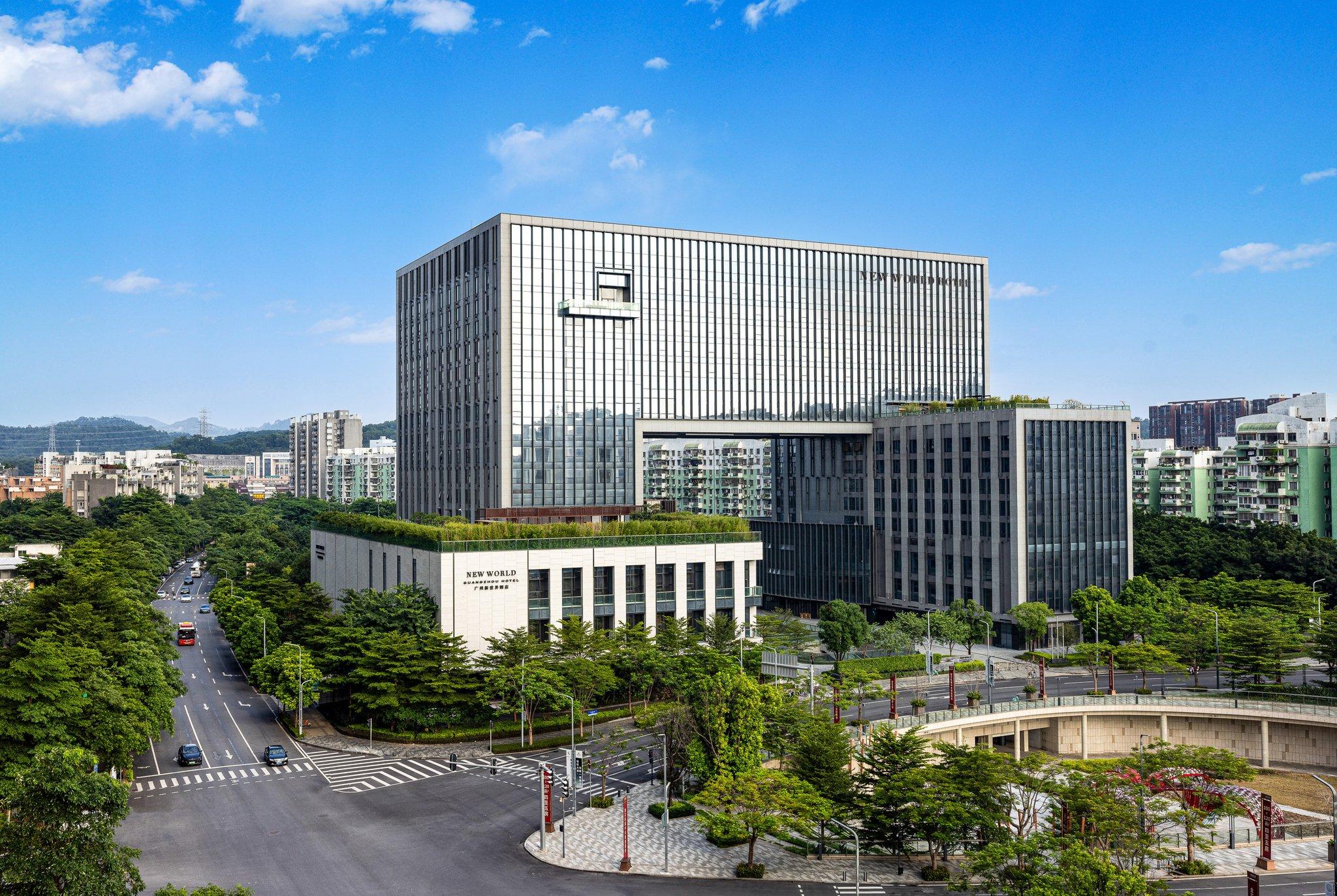 New World Guangzhou Hotel in GUANGZHOU