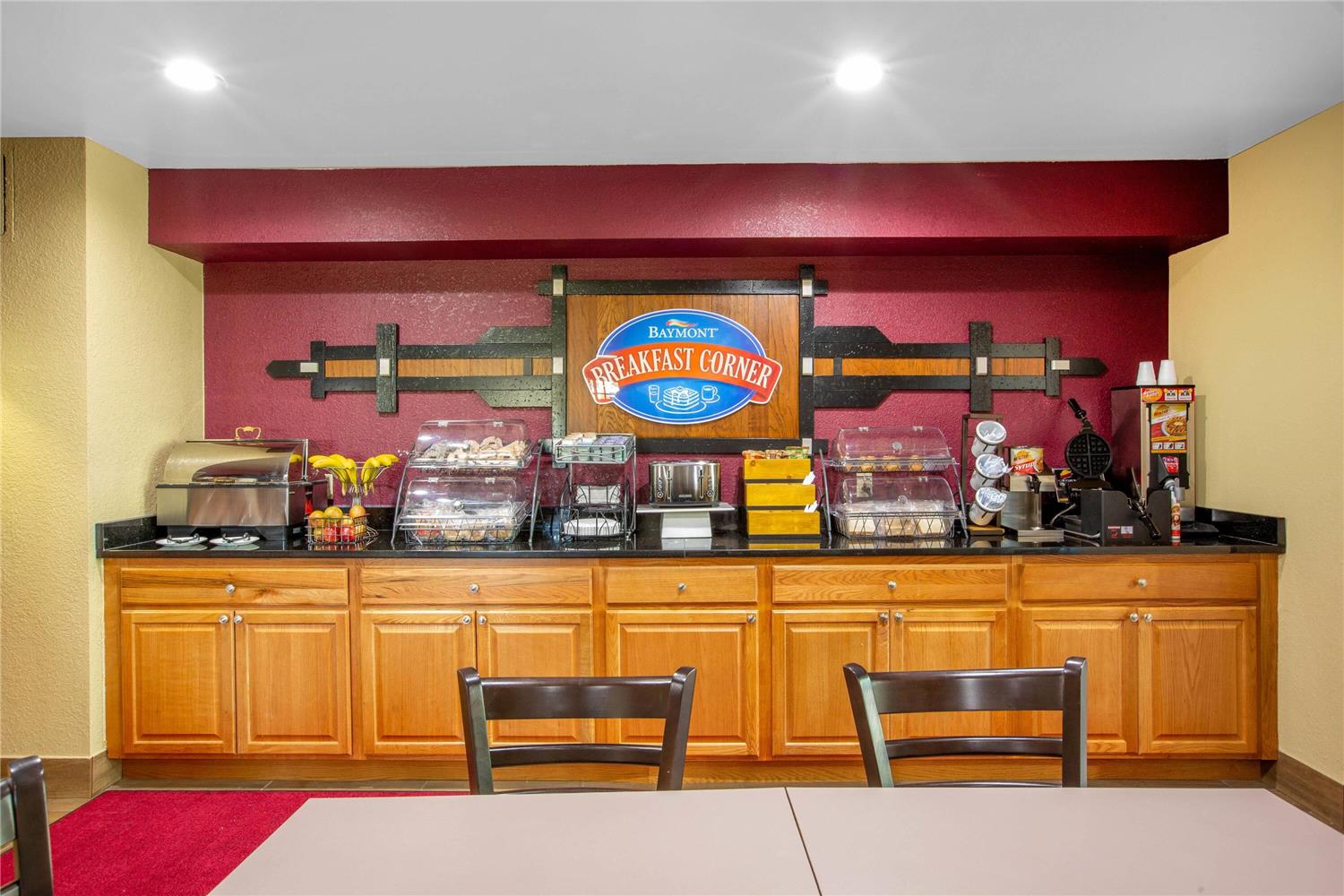 Baymont Inn and Suites by Wyndham Mukwonago 12/14