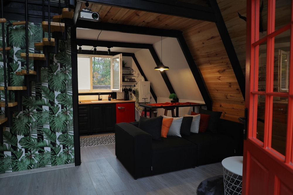 Pentalow Cabin 34/50