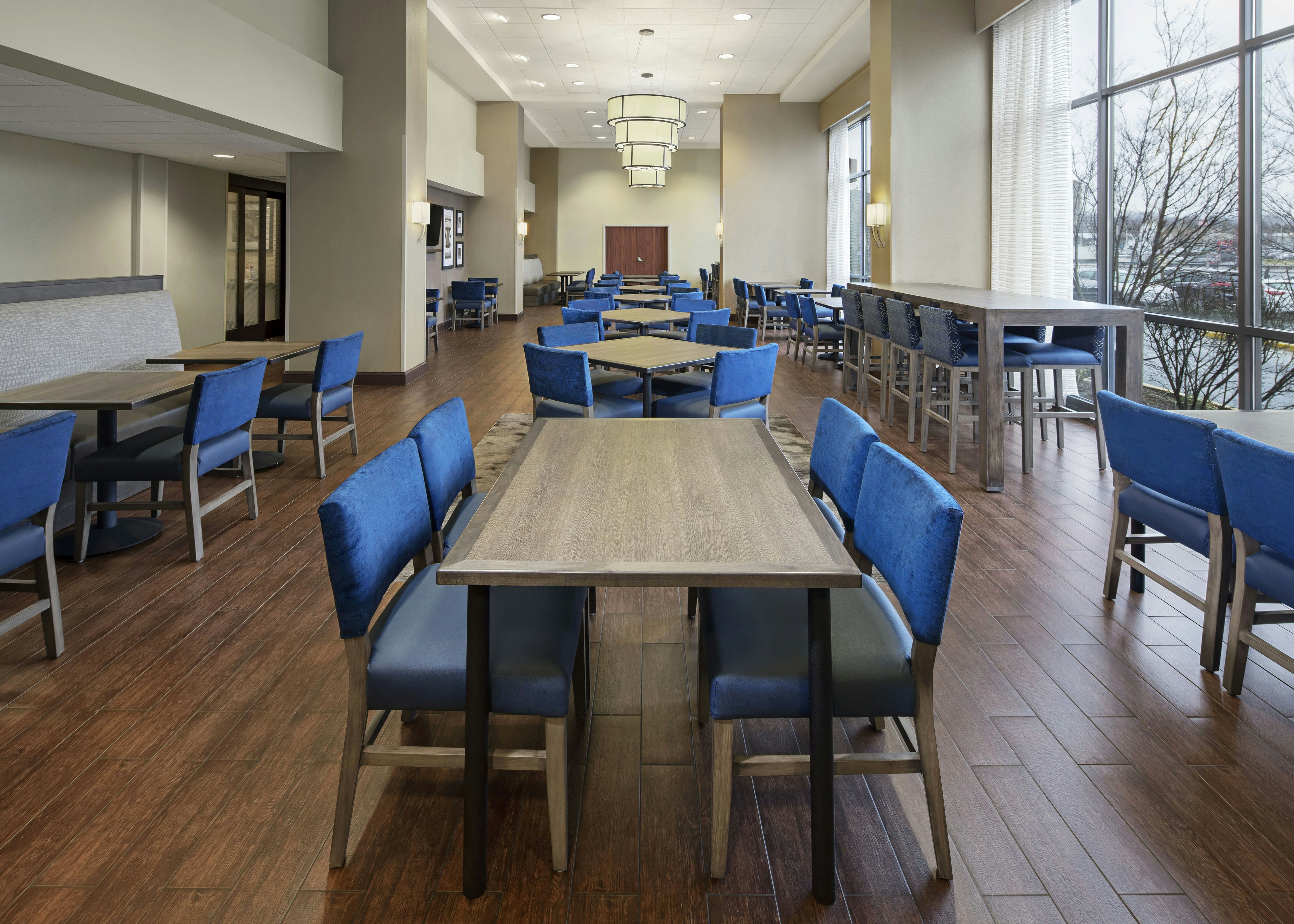 Hampton Inn & Suites Alexandria Old Town Area South 40/54