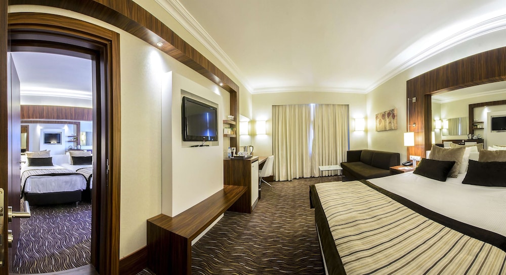 Ikbal Thermal Hotel And Spa 25/74
