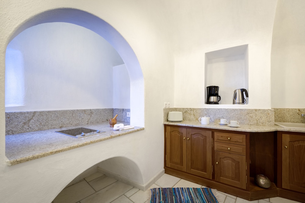 Chelidonia Traditional Villas 3/34