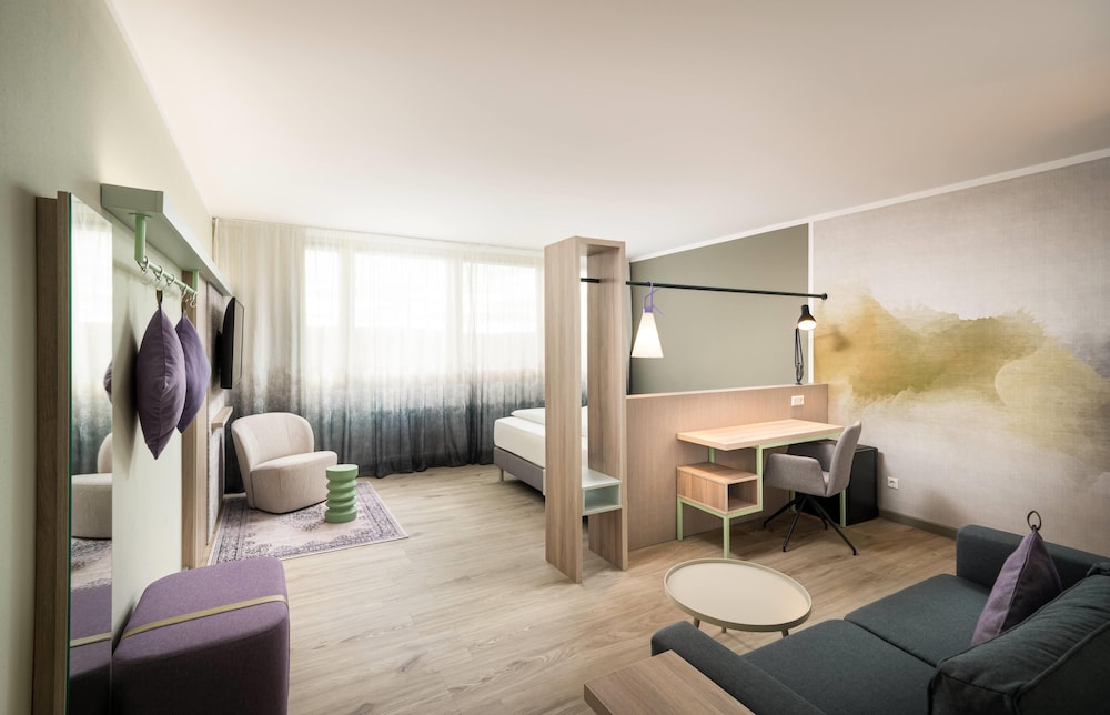 elaya Hotel Stuttgart Ludwigsburg, Trademark by Wyndham 25/50