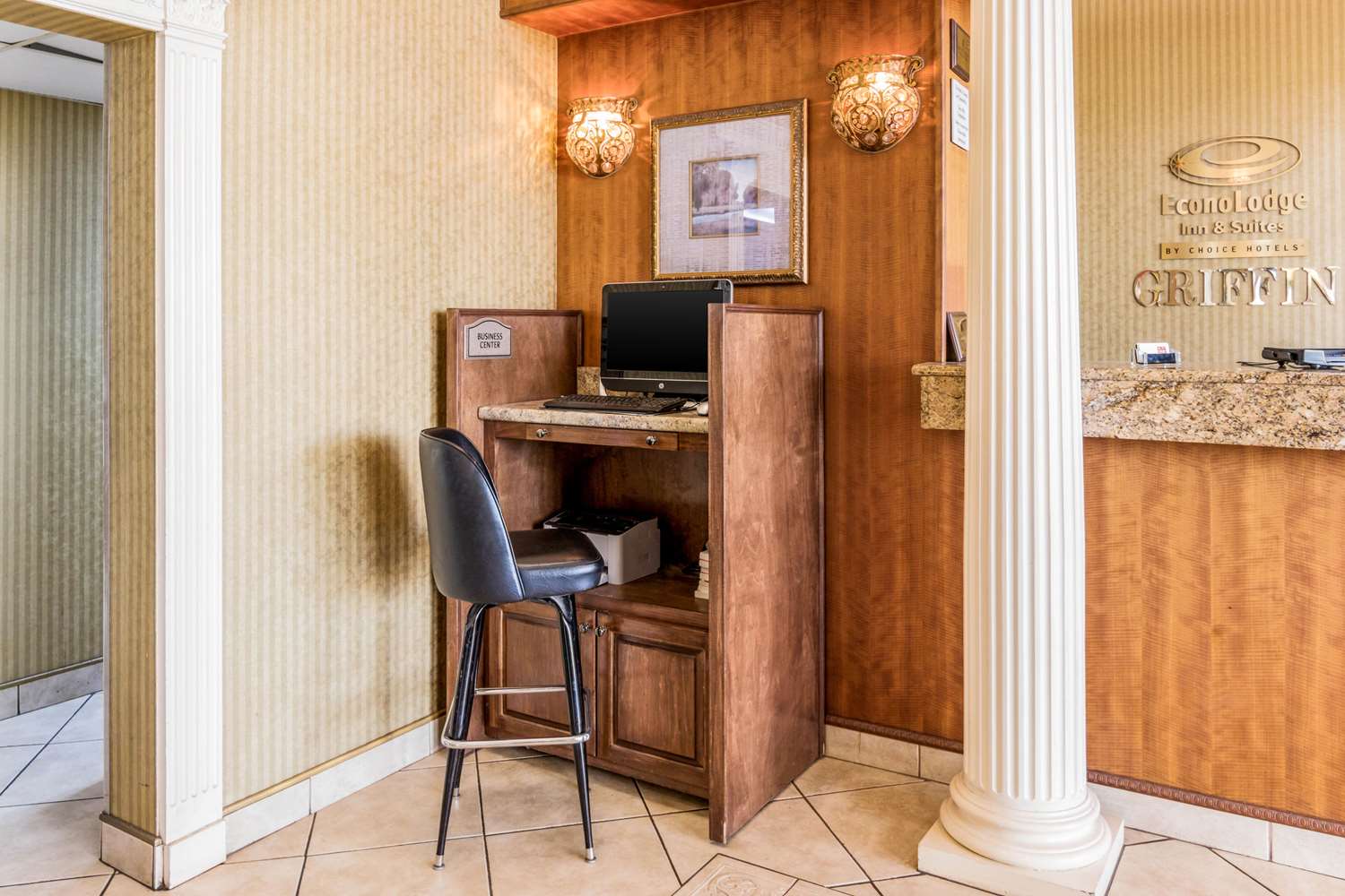 Econo Lodge Inn & Suites Griffin North 5/7