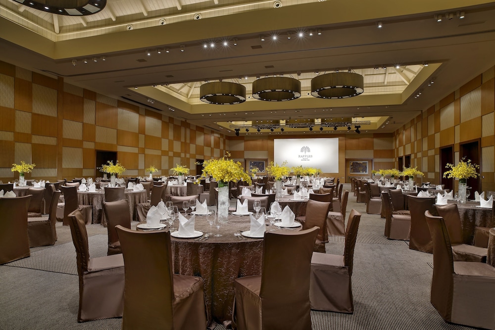 Raffles Hainan 62/71