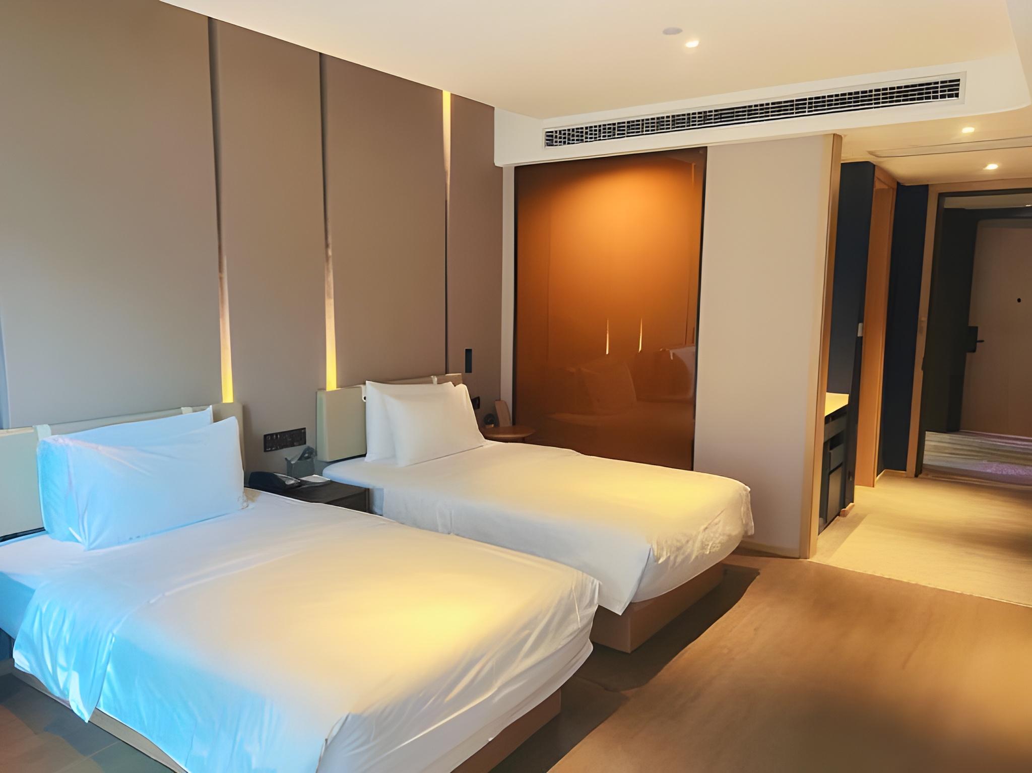 Elegant, 2 Beds