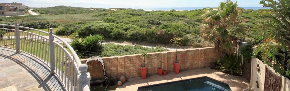 House Haven Guesthouse 24/50