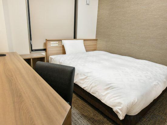 Room, Single, Main Tower