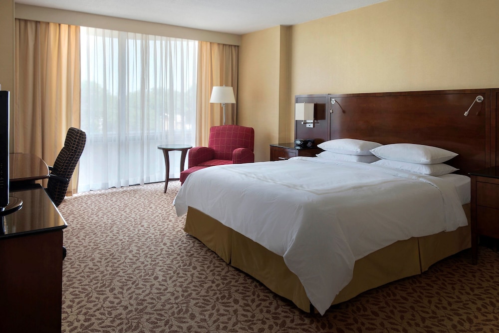 Saddle Brook Marriott 17/50