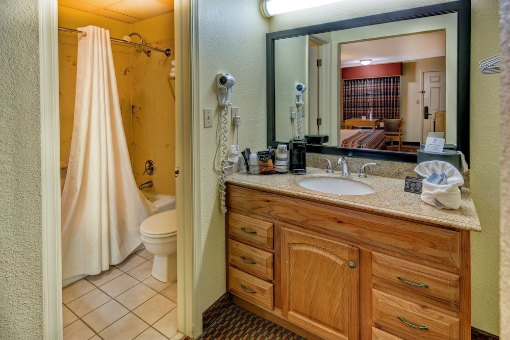 Best Western Inn Russellville AR 21/23