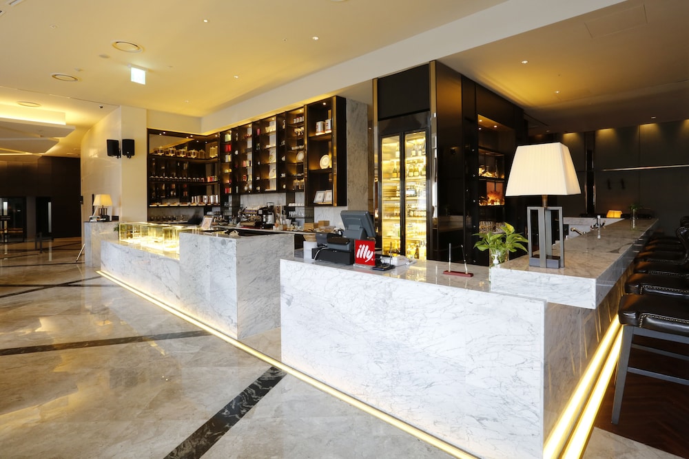 Grand Mercure Ambassador Changwon 6/47