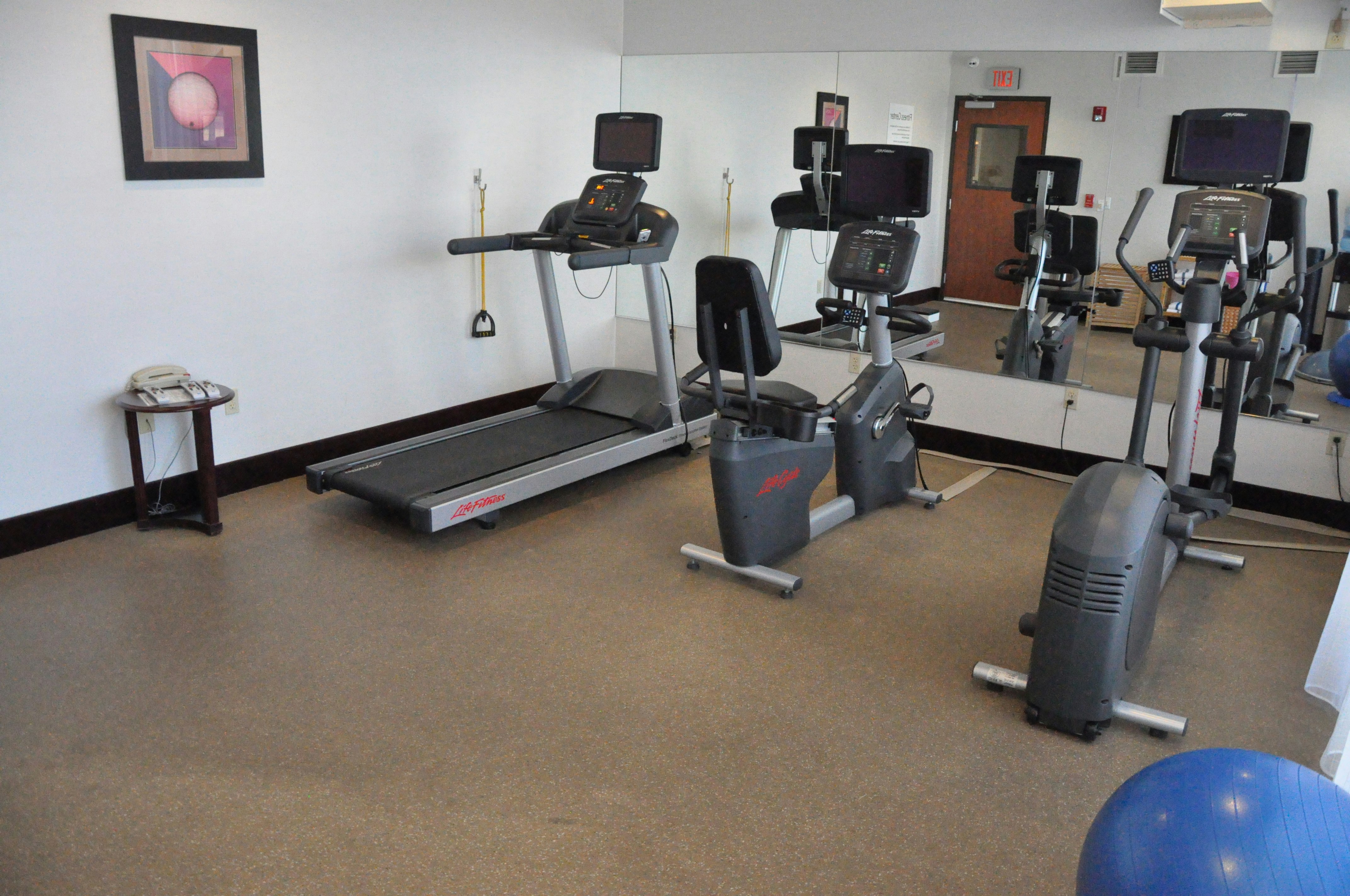 Holiday Inn Express Hotel And Suites Jackson Dining 13/17
