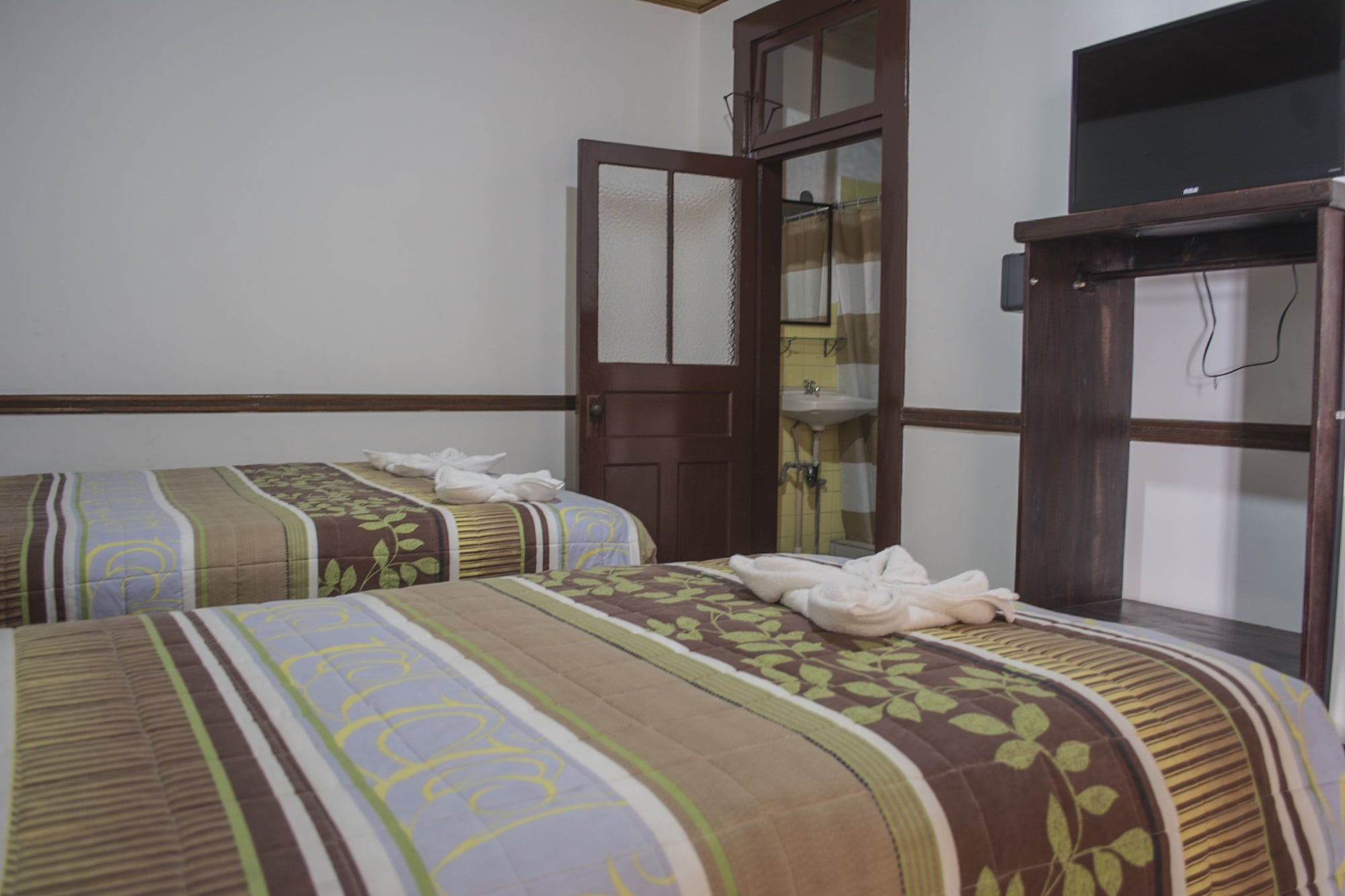 STANDARD, 4 BEDS