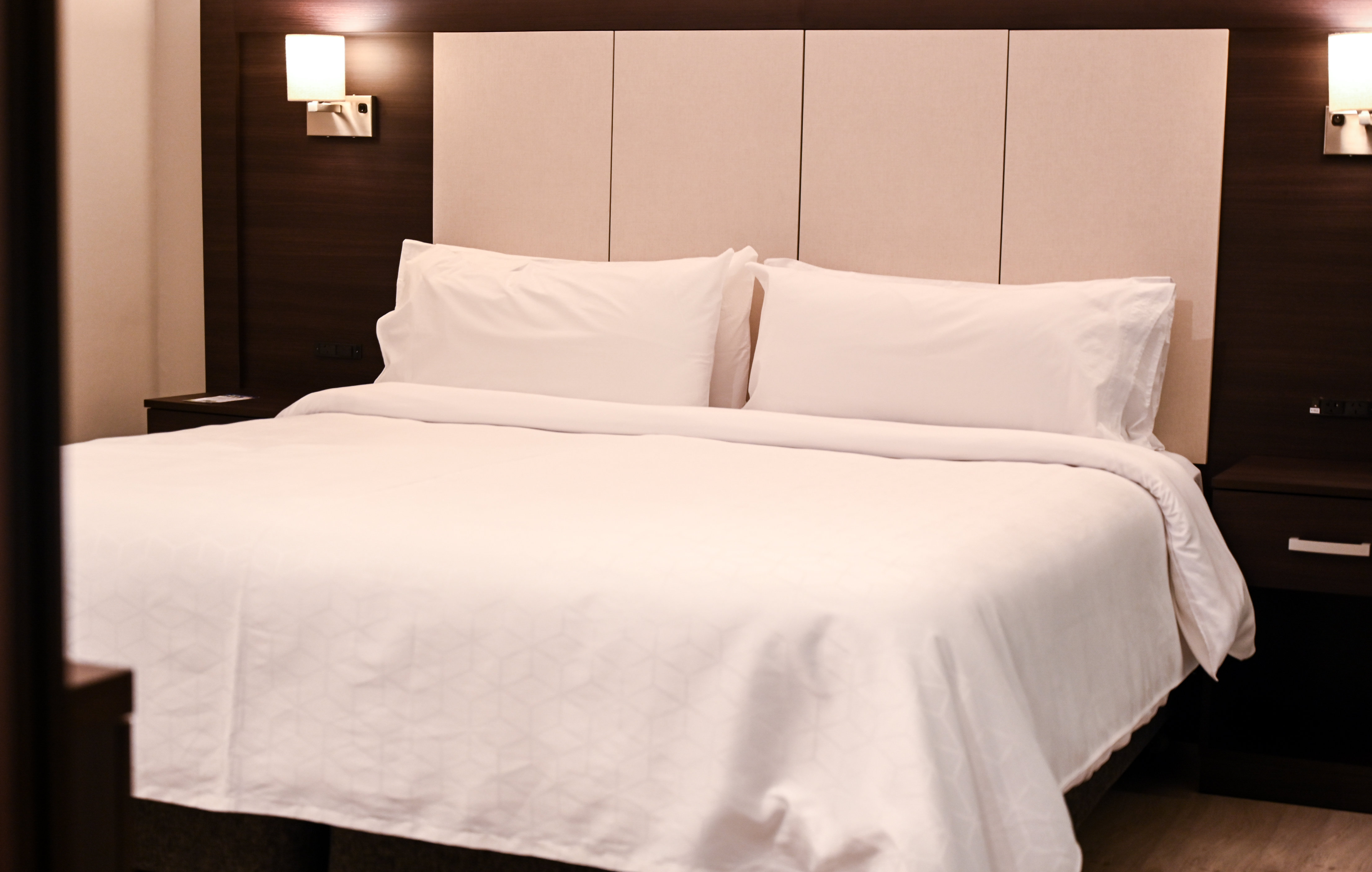 HOLIDAY INN EXPRESS ROSARIO 30/56