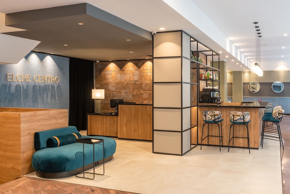 Hotel Elche Centro Affiliated By Melia 6/54