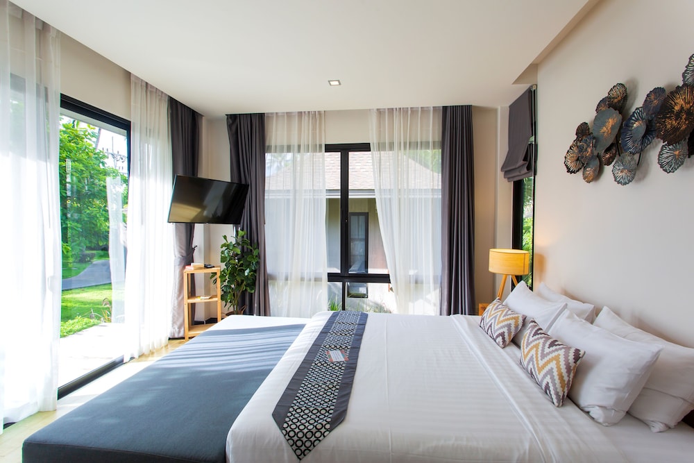 2 BEDROOMS, FAMILY SUITE