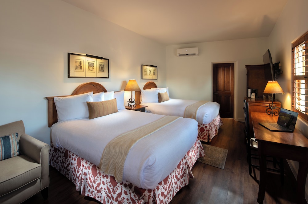 Old Santa Fe Inn 27/64