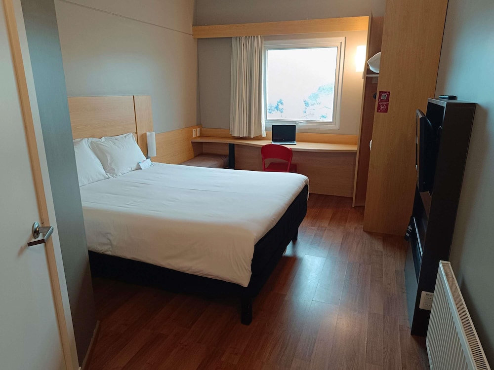 Ibis Puerto Montt 20/42