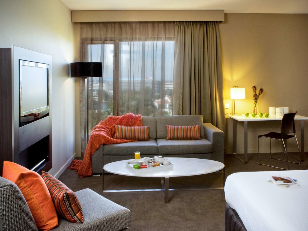 Novotel Sydney International Airport 36/72