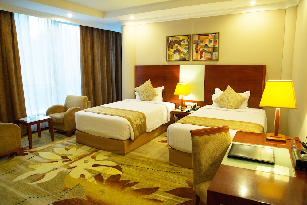 Jupiter International Hotel Cazanchise 19/66