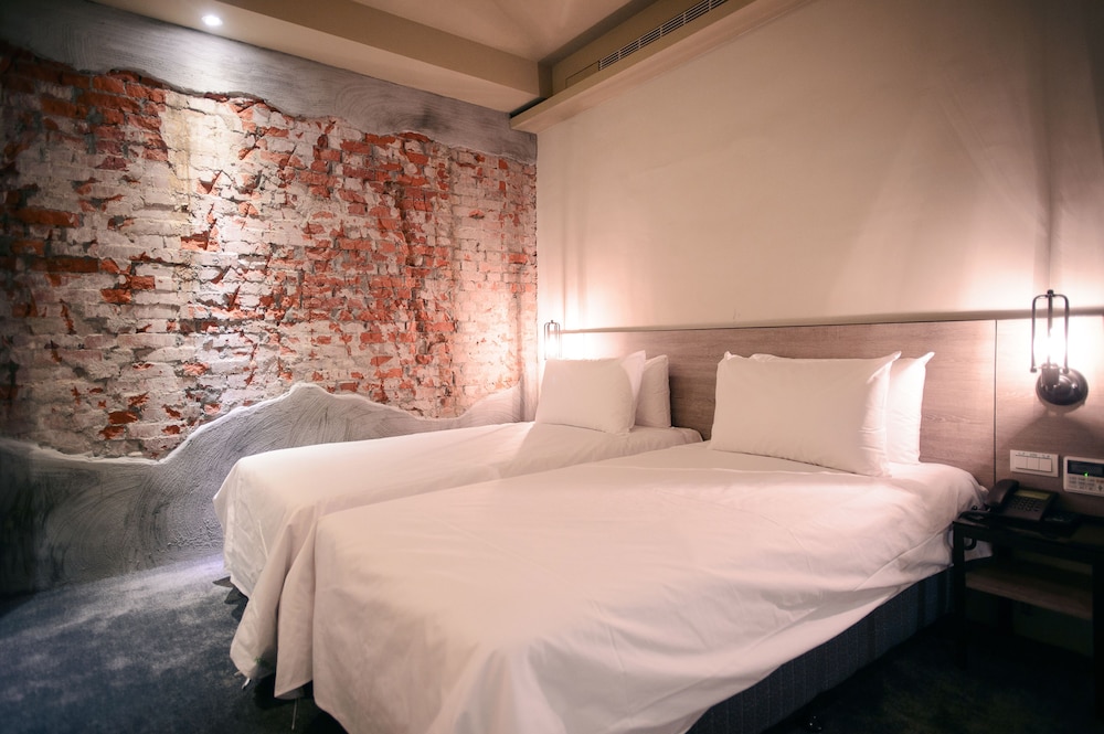 Kiwi Express Hotel-Taichung Station Branch Ii 19/60