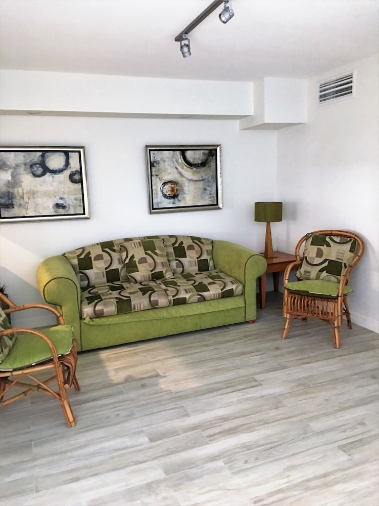 Camargue Beachfront Apartments 31/50