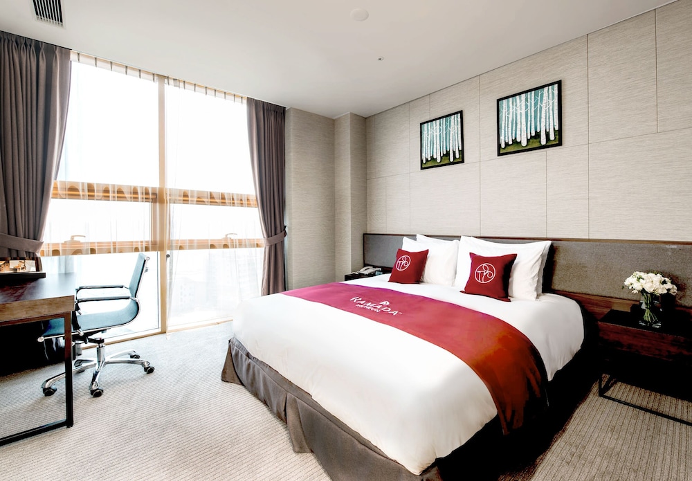 Gloucester Hotel Incheon 30/60
