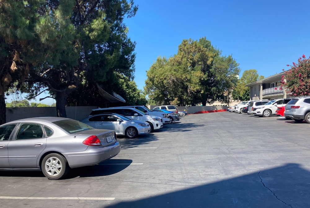 Travelodge by Wyndham Fairplex Pomona 39/57