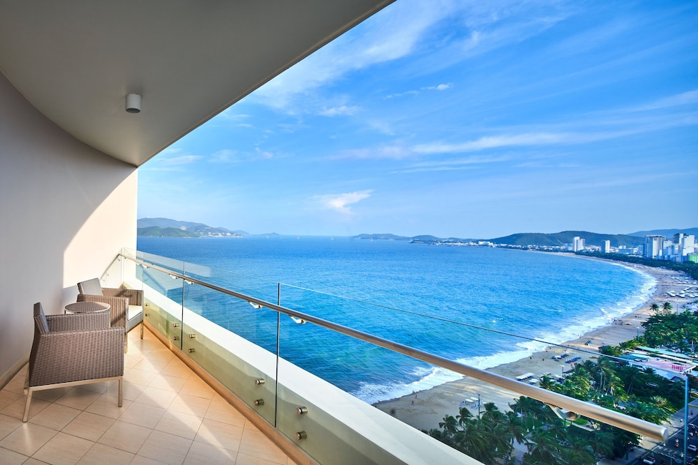 Sheraton Nha Trang Hotel Spa 1/71