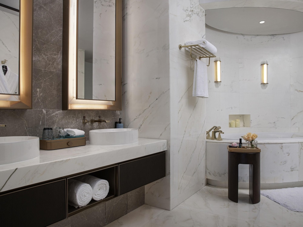 Sofitel Xiong An 48/50